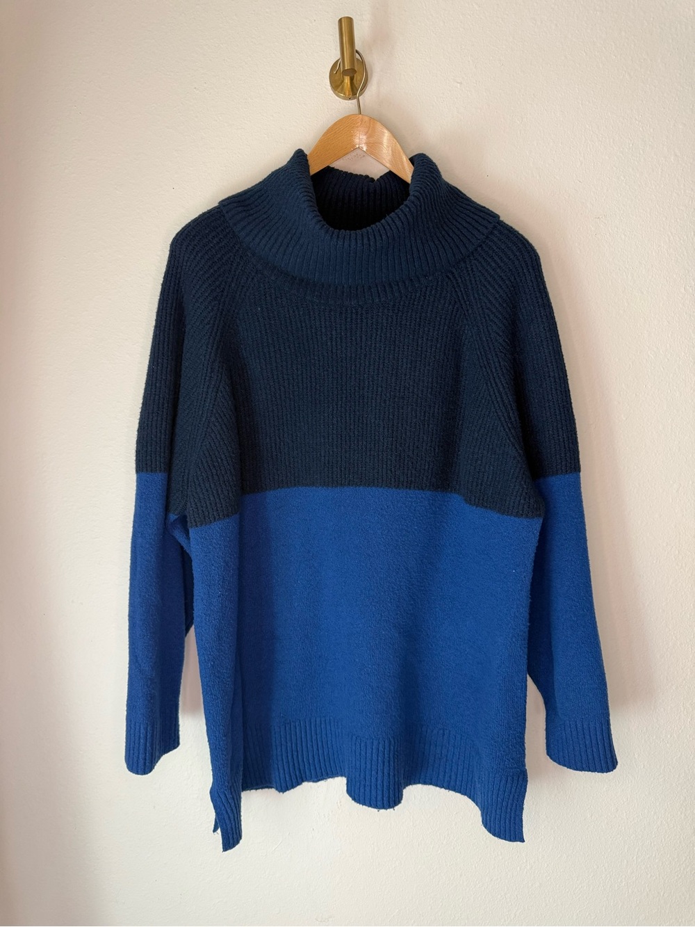 Terra & Sky Women’s Blue Colorblock Cowl Neck Tunic Sweater size 1X